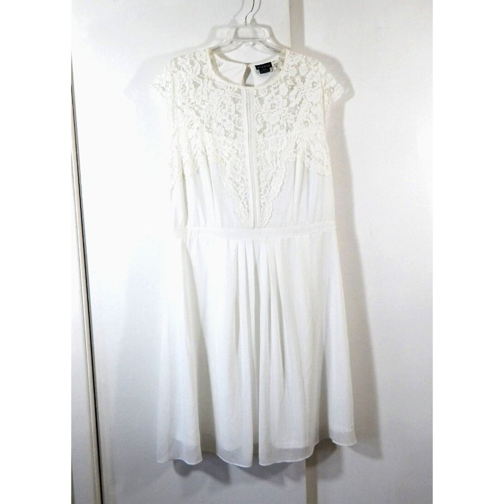 CITY CHIC dress skater lace cap sleeve pleated front knee length white M 18